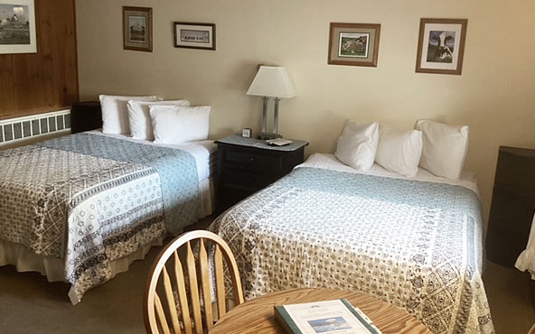 room with two beds Lyndonville VT